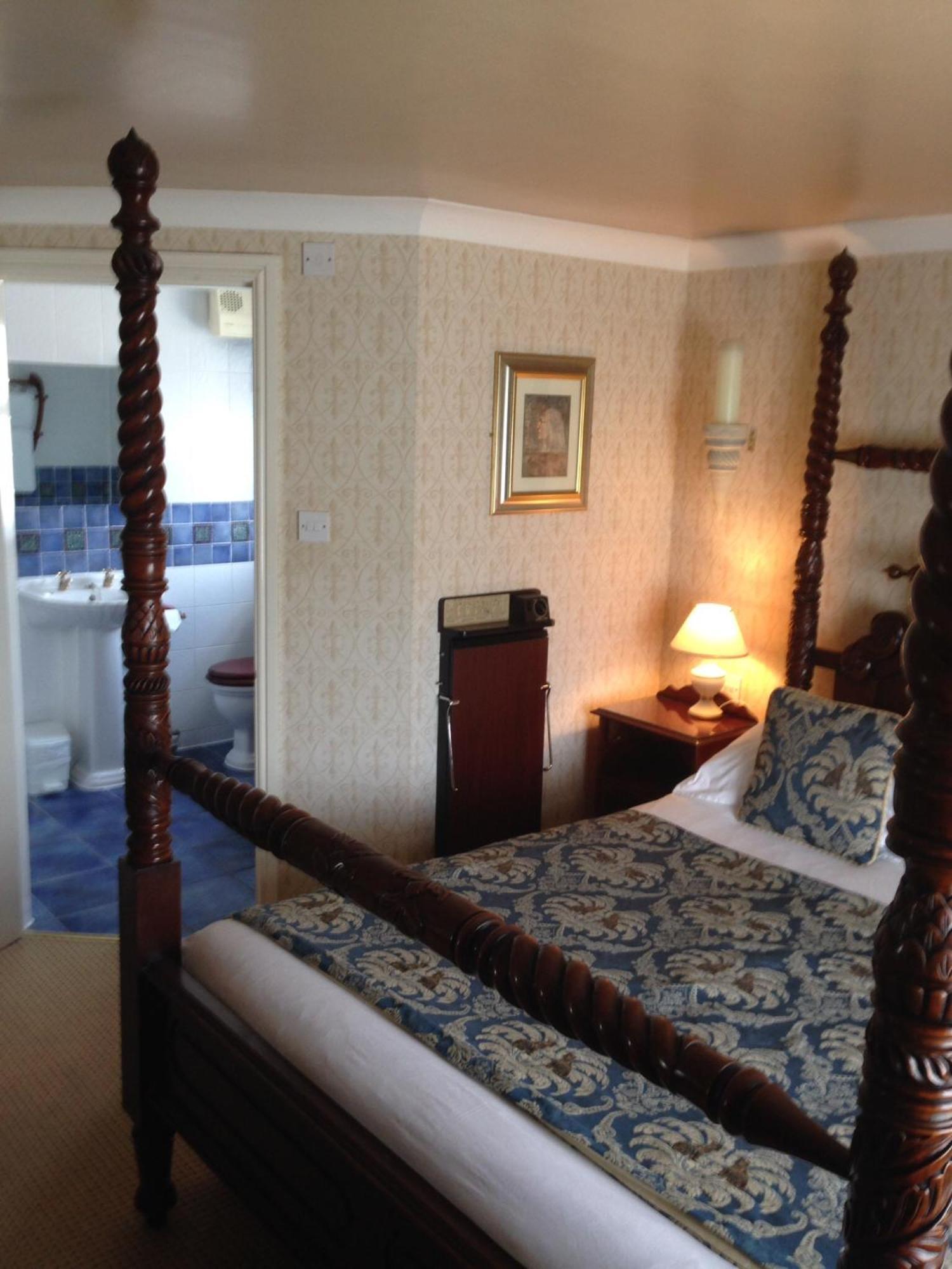 The Old Coach House Guest house 4*